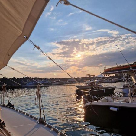 Dormire In Barca A Vela Маратеа Екстер'єр фото